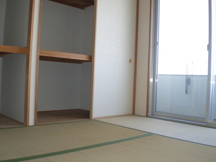 物件内観写真14　(居室)