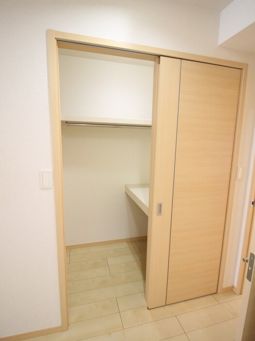 物件内観写真9　(収納)