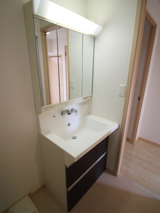 物件内観写真12　(洗面)