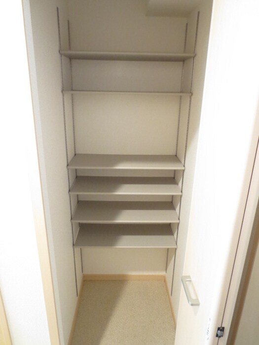 物件内観写真17　(靴箱)