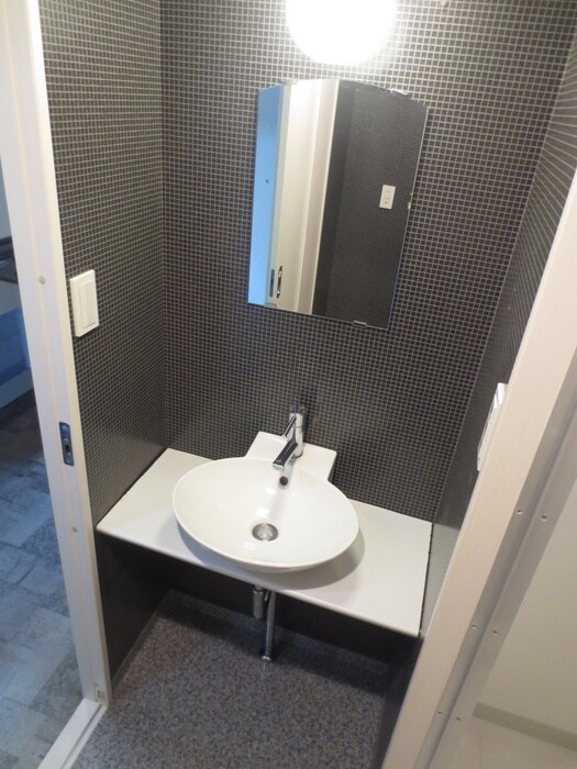 物件内観写真11　(洗濯機置場)