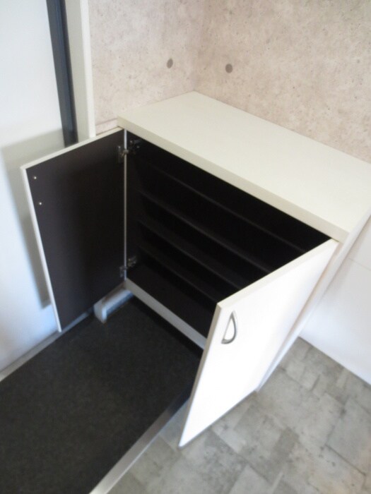 物件内観写真17　(靴箱)