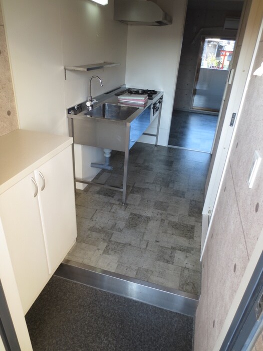 物件内観写真18　(玄関)