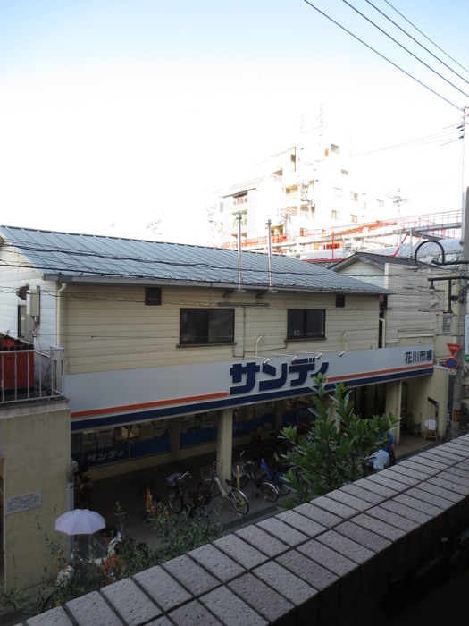 物件内観写真20　(室内からの展望)