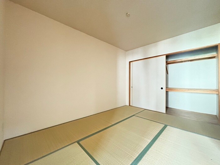 物件内観写真9　(居室)