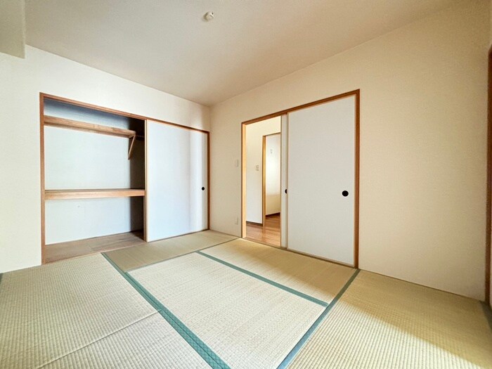 物件内観写真10　(居室)