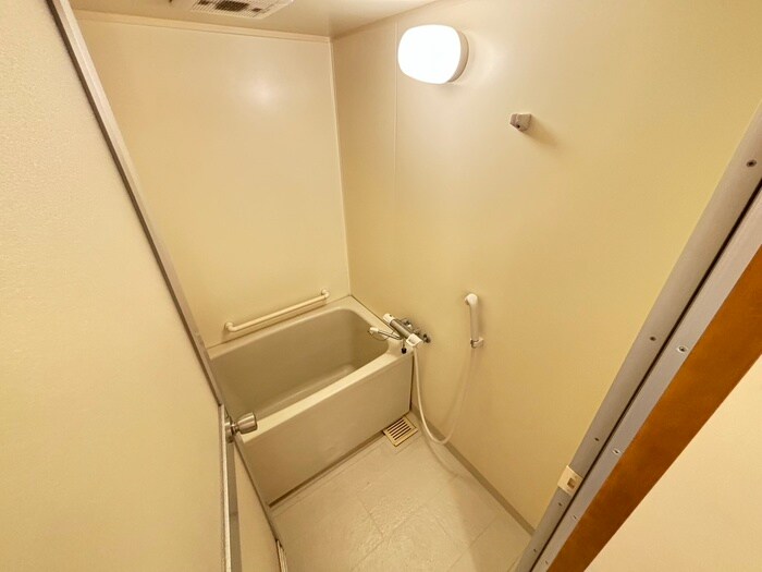 物件内観写真12　(バス／シャワールーム等)