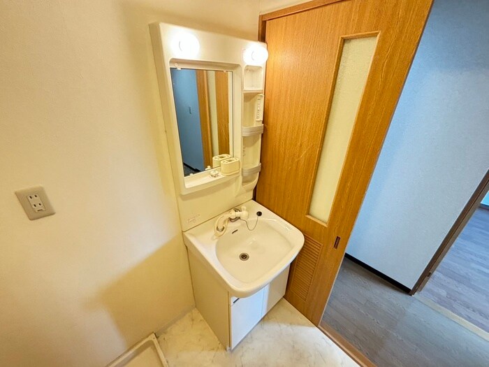 物件内観写真14　(洗面)