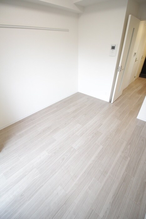 物件内観写真18　(居室)