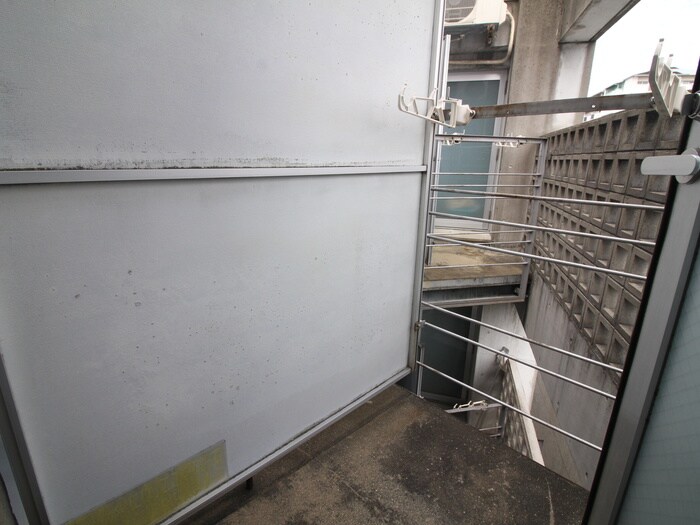 物件内観写真16　(ベランダ・バルコニー)