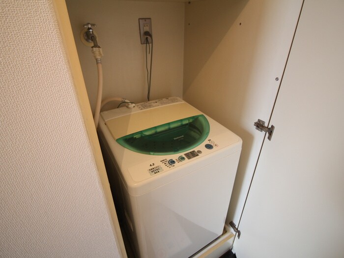 物件内観写真20　(洗濯機置場)