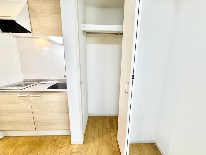 物件内観写真14　(収納)