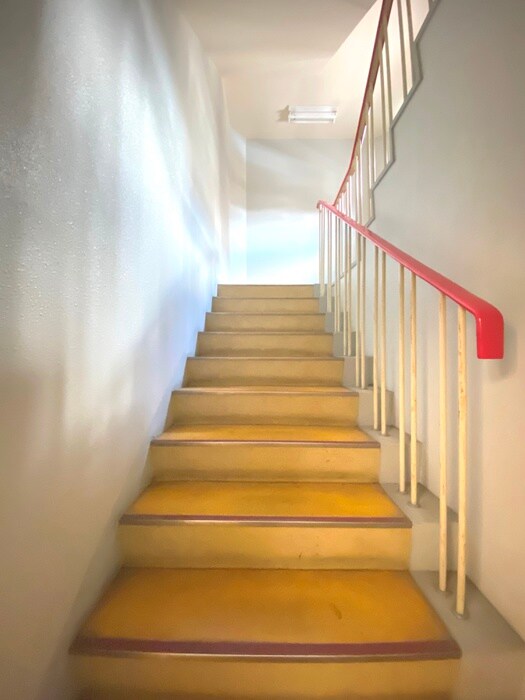 物件外観写真6　(エントランス部分)