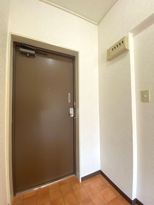 物件内観写真20　(玄関)