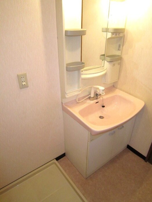 物件内観写真9　(洗面)