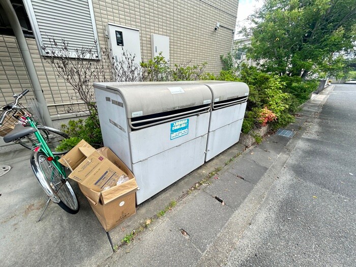 物件外観写真4　(建物設備)