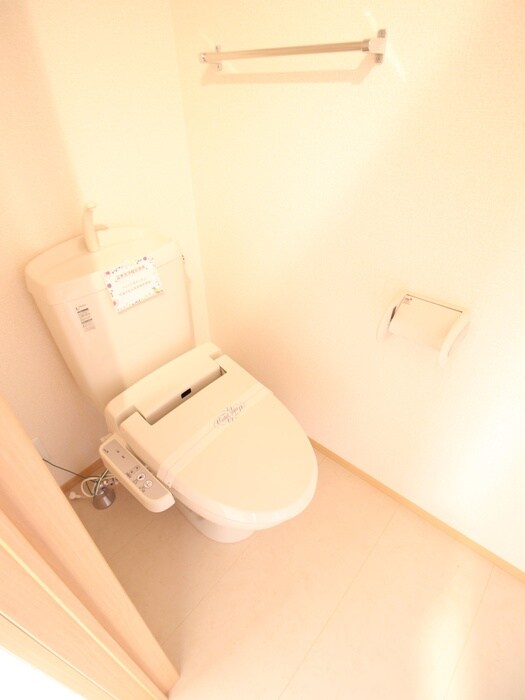 物件内観写真10　(トイレ)