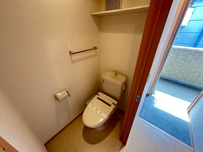物件内観写真12　(トイレ)
