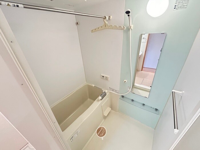 物件内観写真12　(バス／シャワールーム等)