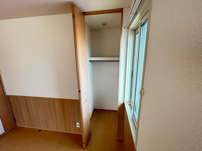 物件内観写真14　(収納)