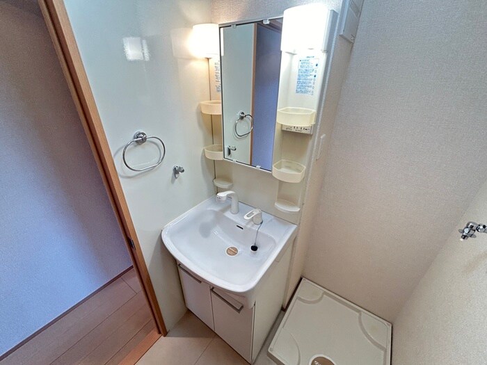 物件内観写真14　(洗面)