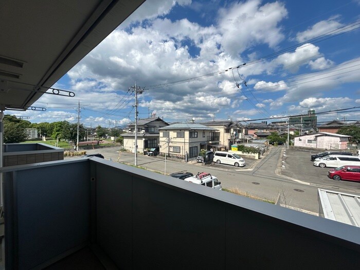 物件内観写真16　(室内からの展望)