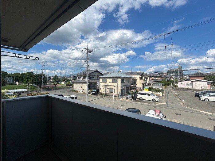 物件内観写真16　(室内からの展望)