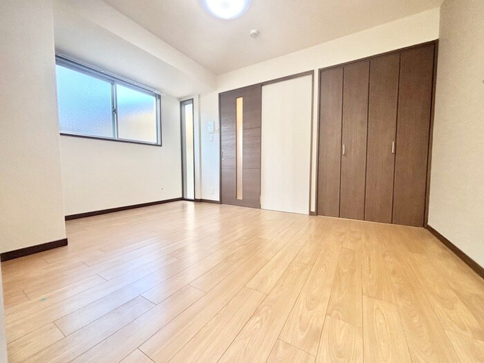 物件内観写真11　(居室)