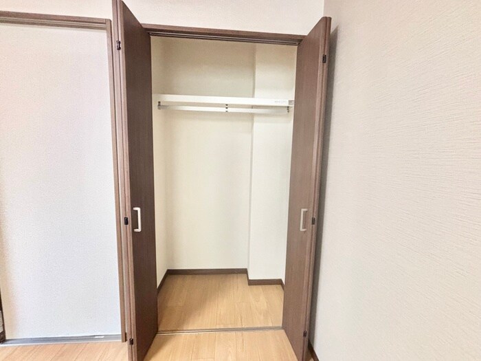 物件内観写真16　(収納)