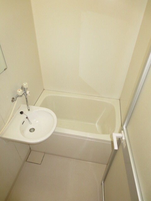 物件内観写真13　(バス／シャワールーム等)