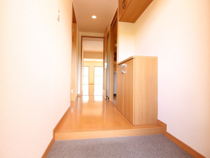 物件内観写真7　(廊下)