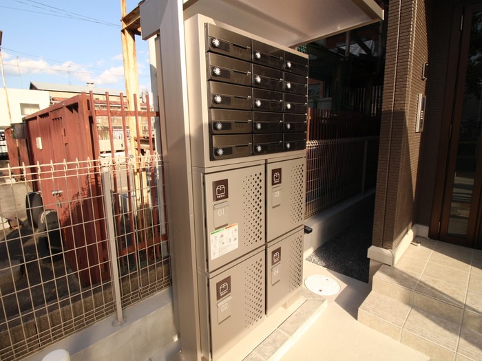 物件外観写真4　(建物設備)