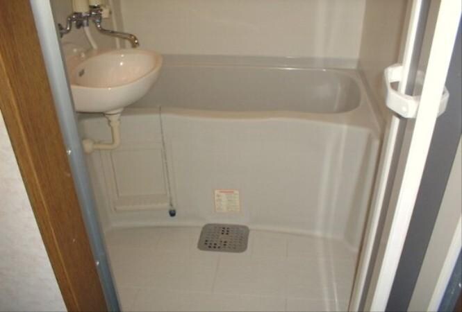 物件内観写真6　(バス／シャワールーム等)