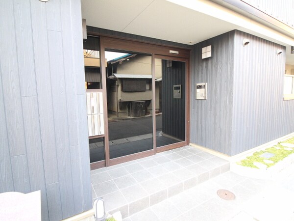 エントランス部分