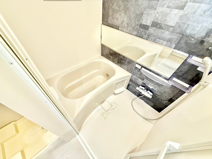 物件内観写真8　(バス／シャワールーム等)