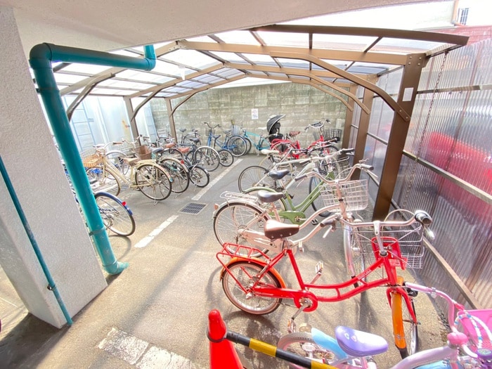 グランメゾンの駐輪場