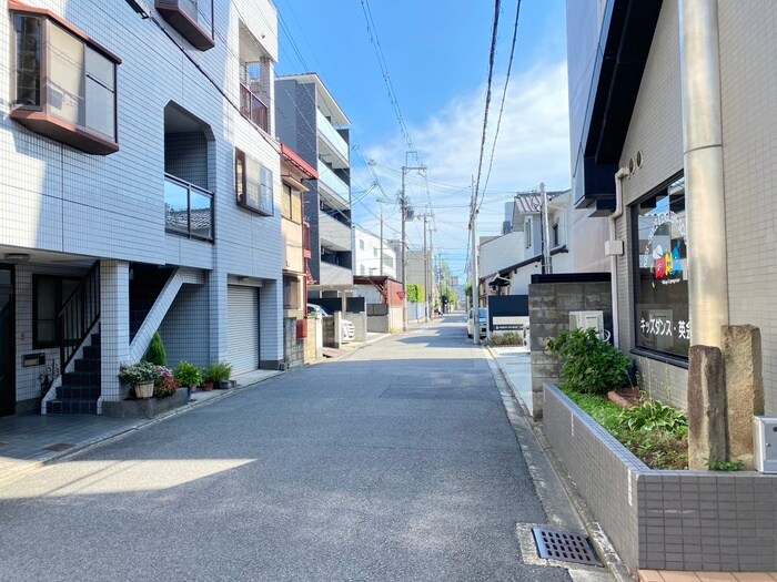 グランメゾンの周辺環境