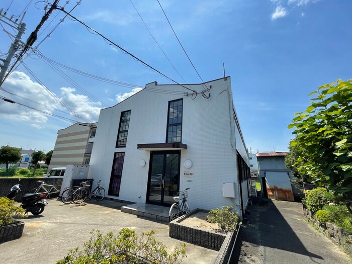 物件外観写真2　(外観写真)