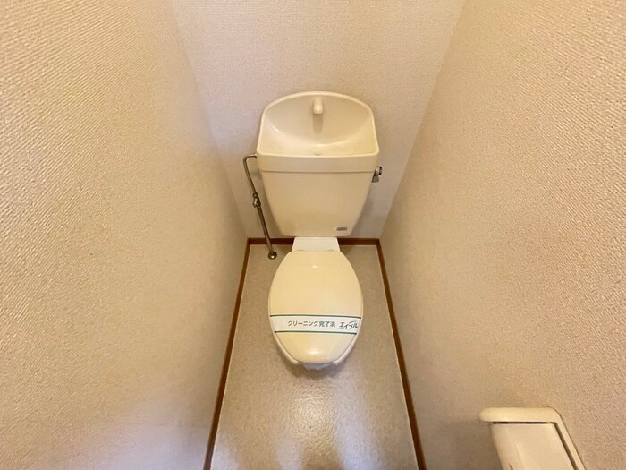 物件内観写真13　(トイレ)