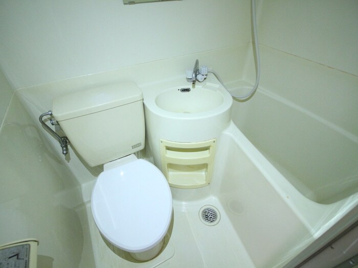 物件内観写真12　(トイレ)