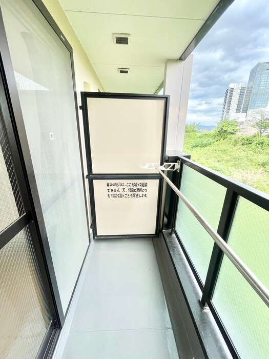 物件内観写真16　(ベランダ・バルコニー)