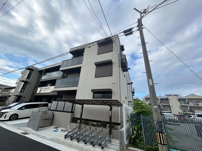 物件外観写真1　(外観写真)