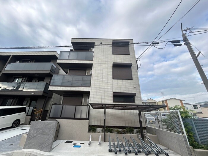 物件外観写真2　(外観写真)