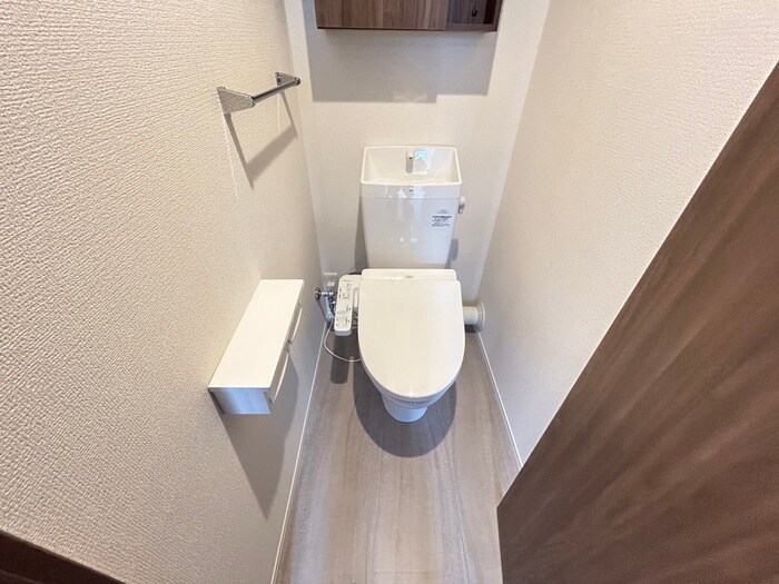 物件内観写真14　(トイレ)