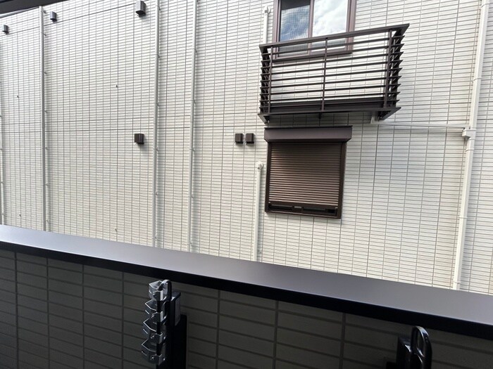 物件内観写真16　(室内からの展望)