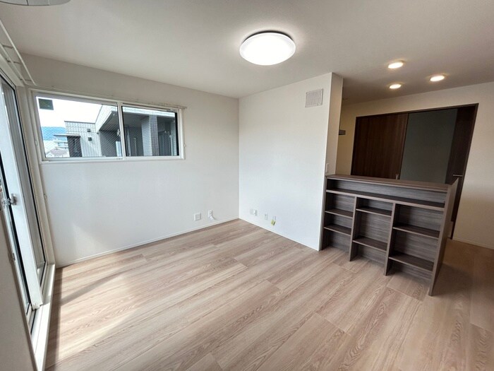 物件内観写真18　(居室)