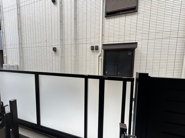 物件内観写真19　(室内からの展望)