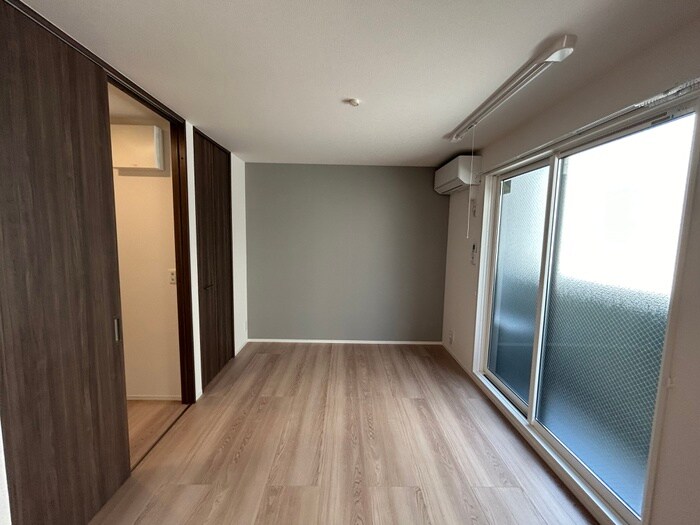 物件内観写真19　(居室)