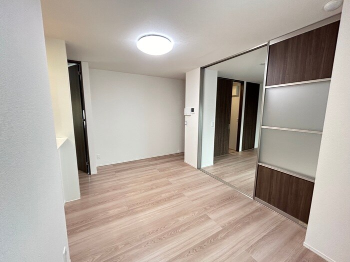 物件内観写真21　(居室)