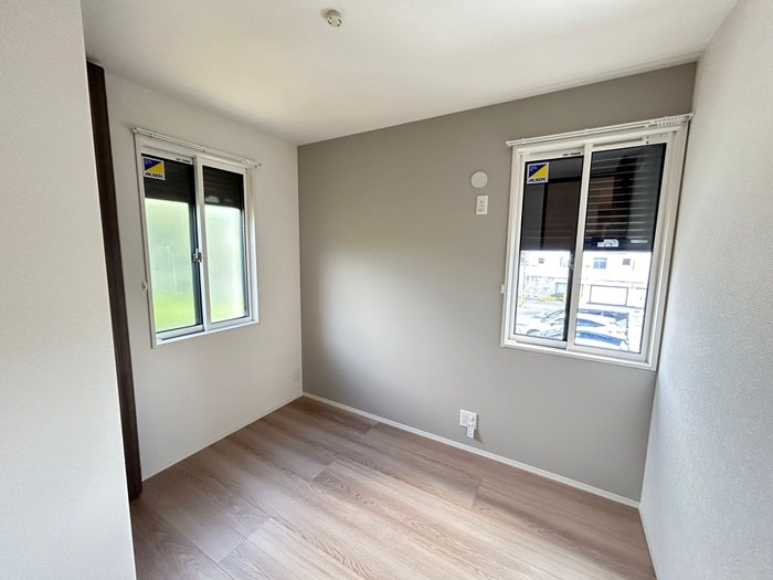 物件内観写真21　(居室)